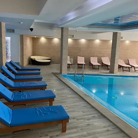 Pleasure Lux Gold شقة كوباونيك