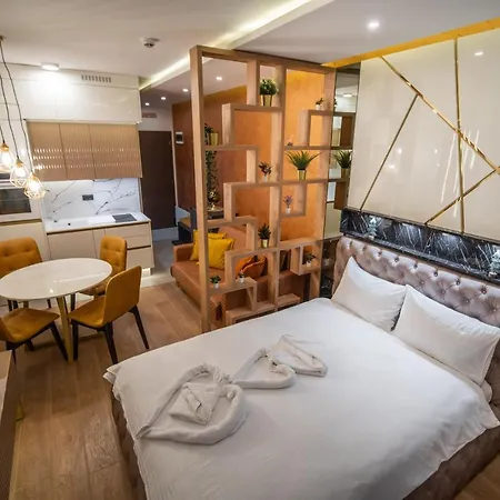 Apartment Pleasure Lux Gold